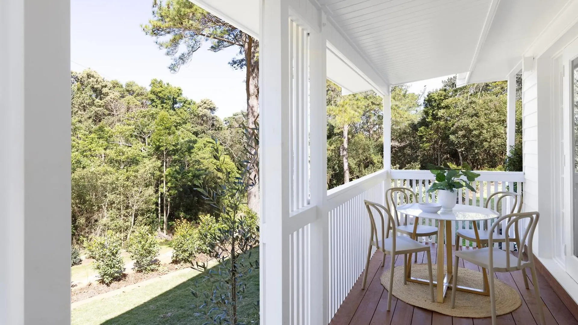 'Havana House' Montville - Luxury From Just 75 Pp Per Night!